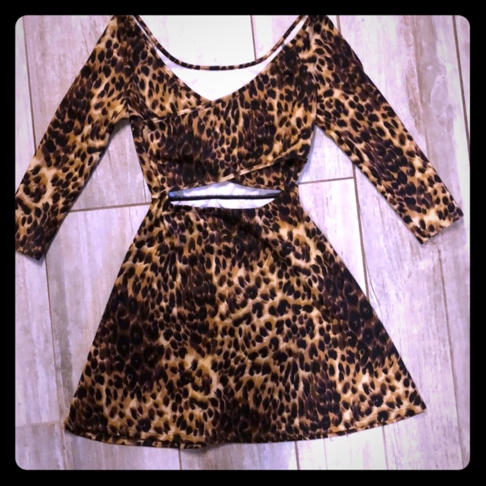 GB mini cut out leopard dress - Picture 1 of 2